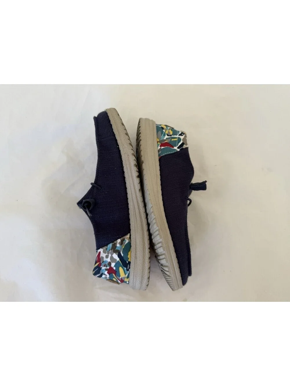 Hey Dude Wendy Funk Chambray Shoes Size 7 Blue Logo Heel Design Slip Ons